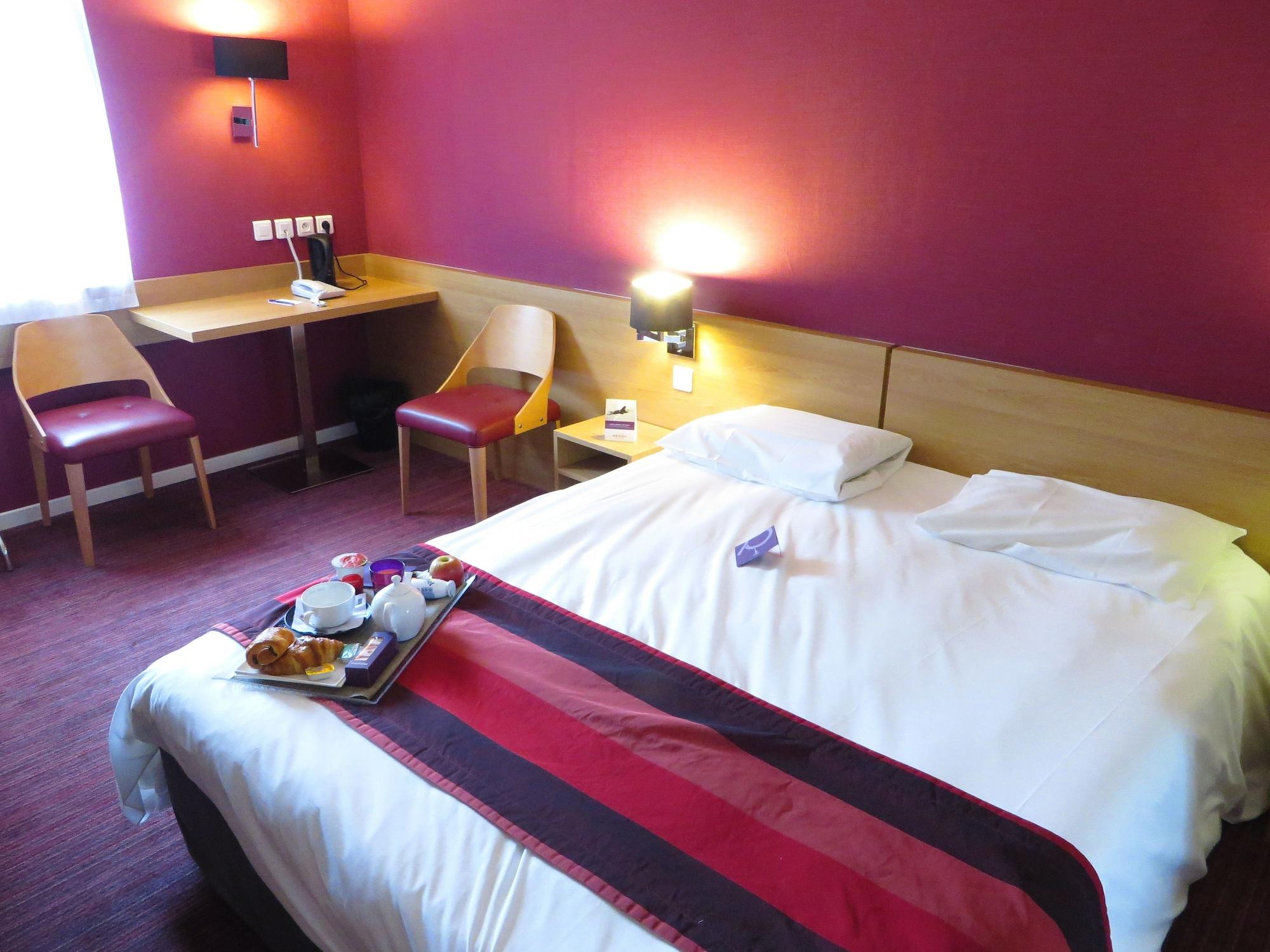Mercure Hexagone Luxeuil Exteriör bild
