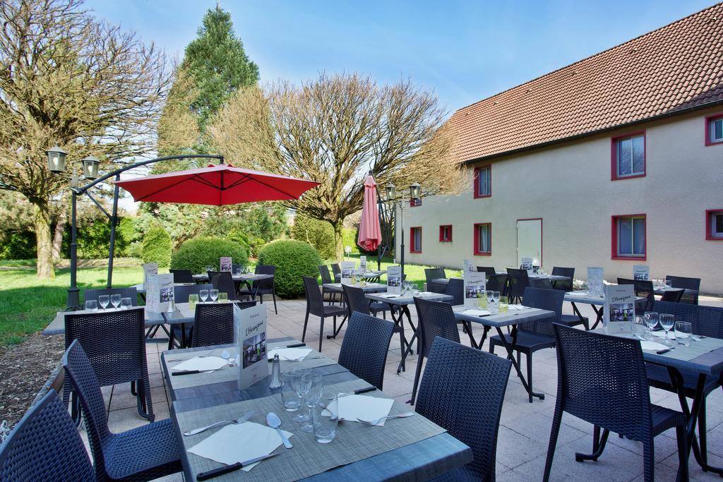 Mercure Hexagone Luxeuil Exteriör bild