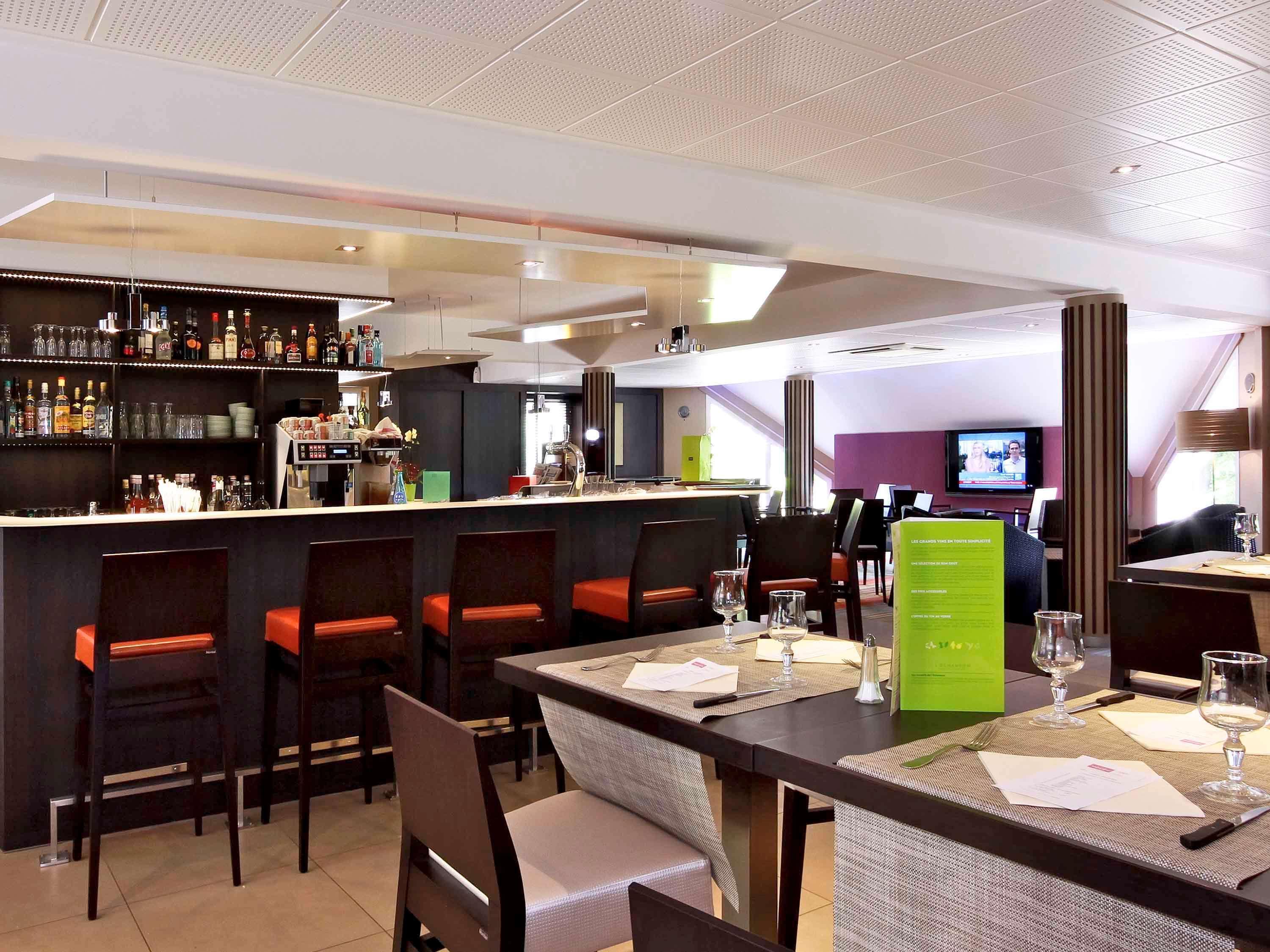 Mercure Hexagone Luxeuil Exteriör bild