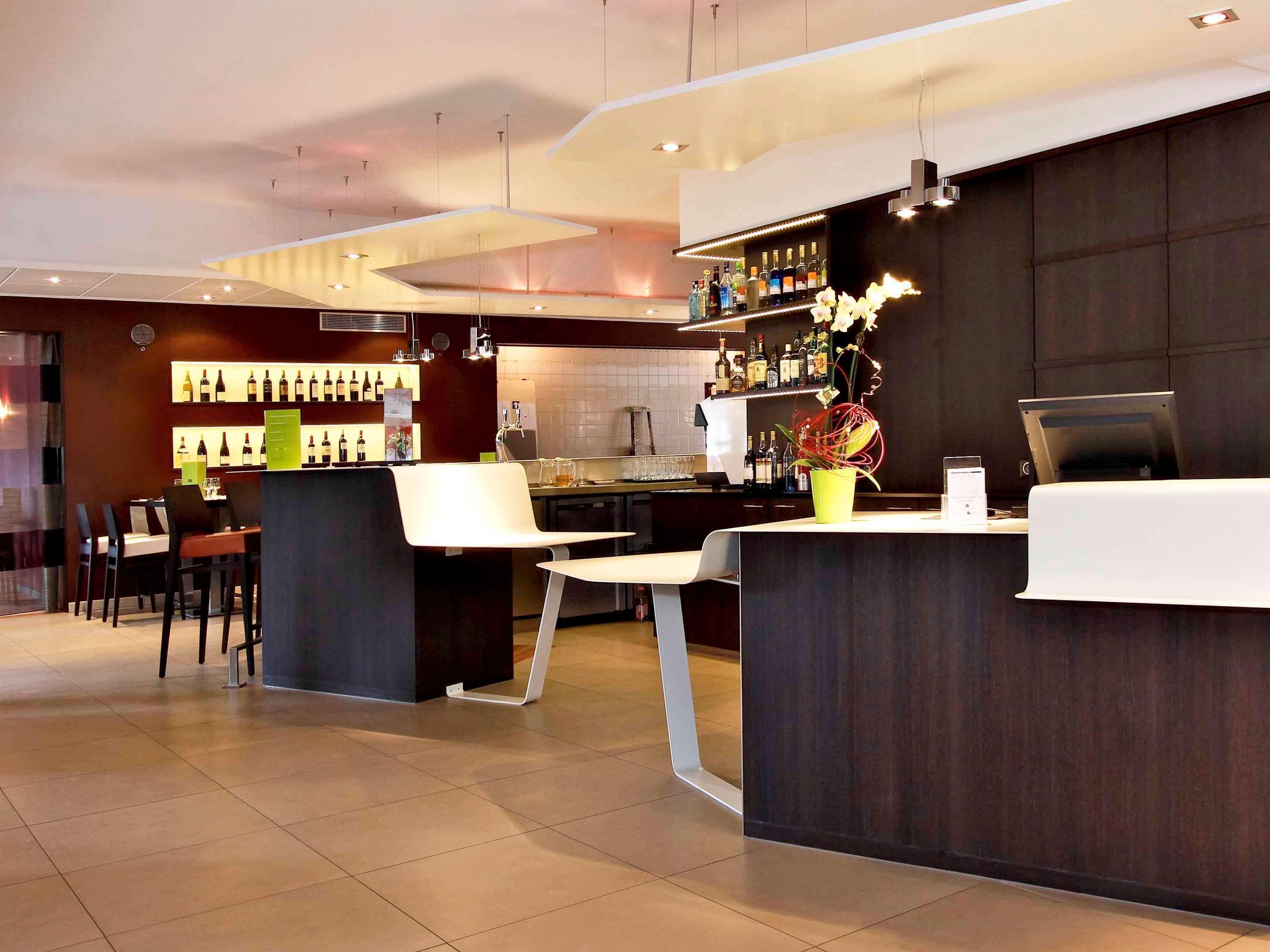 Mercure Hexagone Luxeuil Exteriör bild