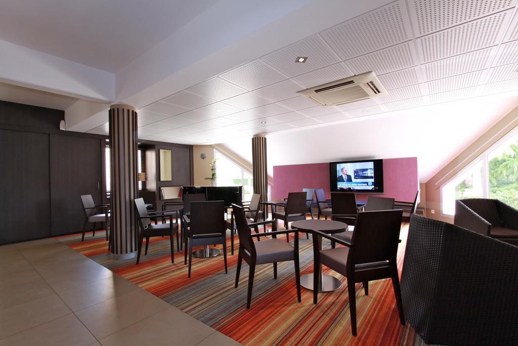 Mercure Hexagone Luxeuil Exteriör bild