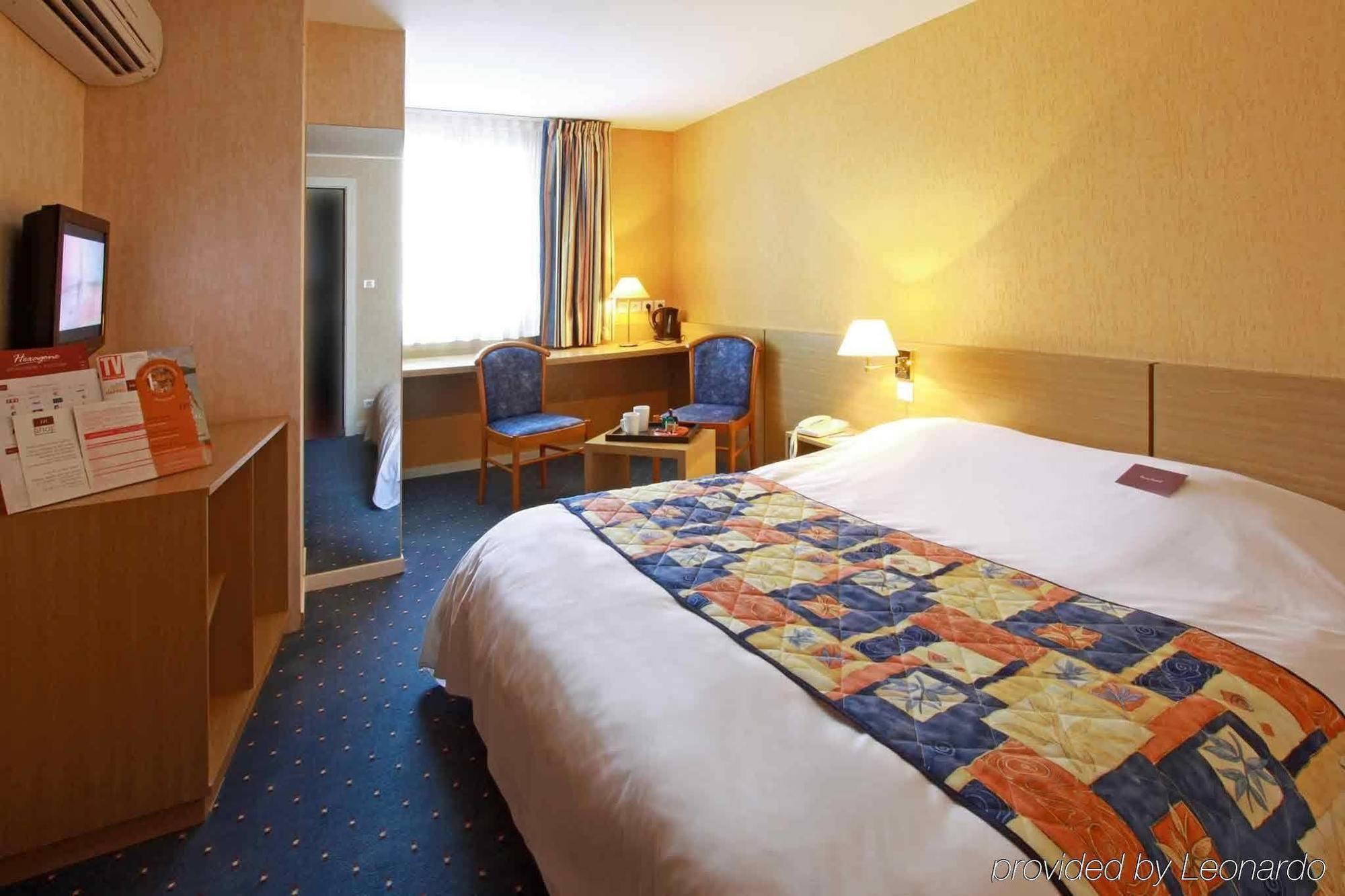 Mercure Hexagone Luxeuil Exteriör bild